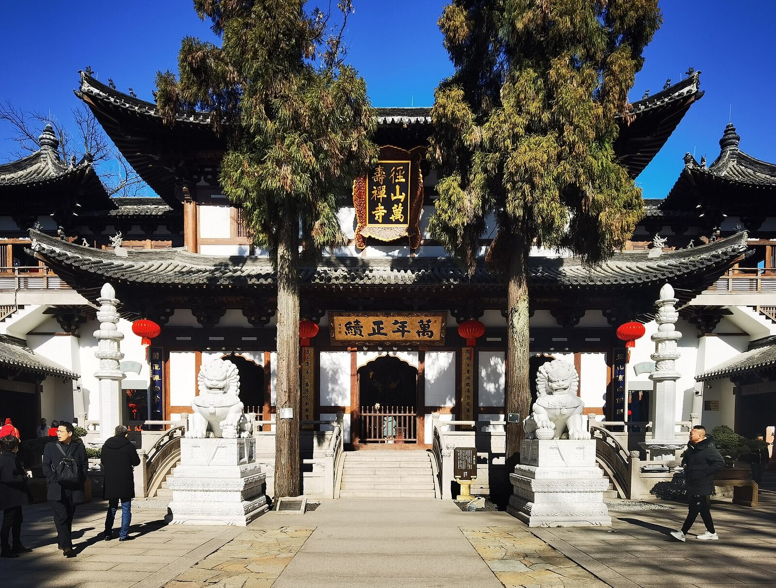 A Parisian Zen: Bridging Civilizations at the Louvre and Musée Guimet in 2025