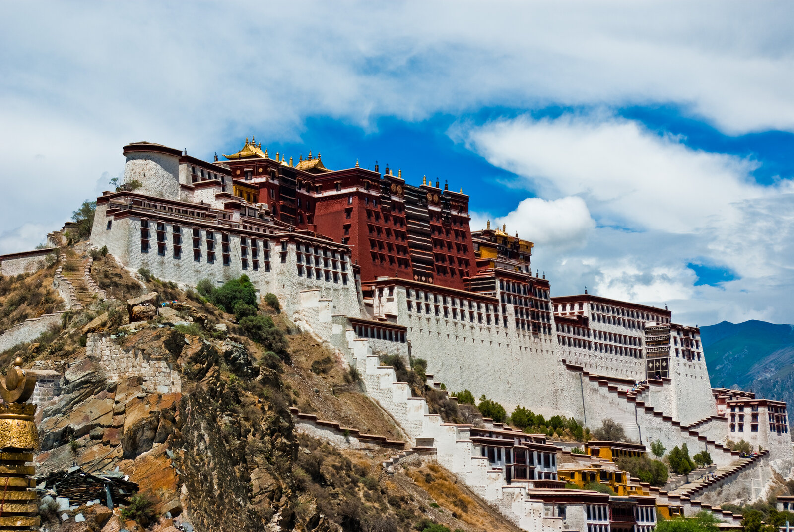 Tibet: The Roof of the World and the Journey Within
